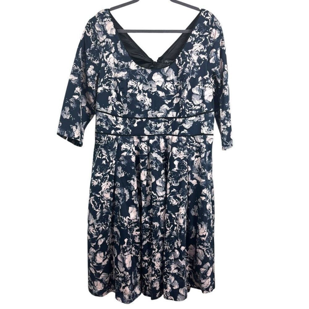 City Chic Navy Floral 3/4 Sleeve Dress